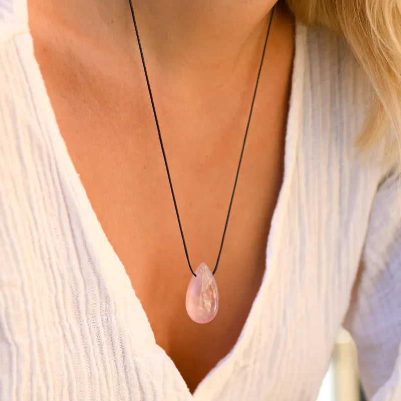 collier-quartz-rose-goutte-grossiste pierre naturelle