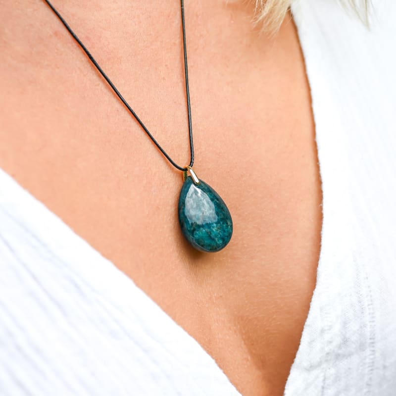 pendentif-apatite-bleue-grossiste-pierre-naturelle