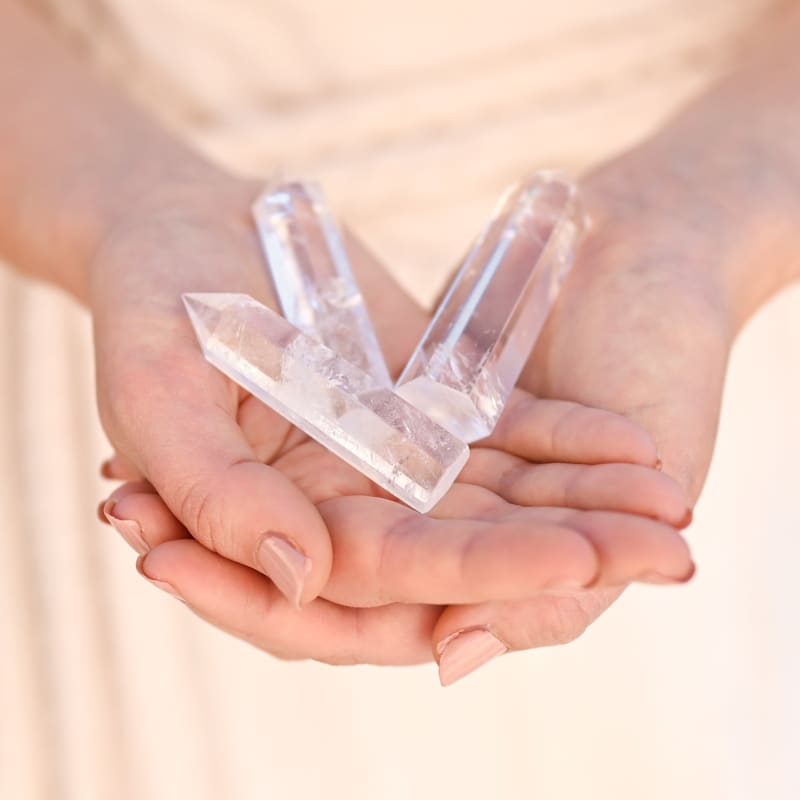 Pointe cristal de roche taillée | Grossiste Pierre Naturelle